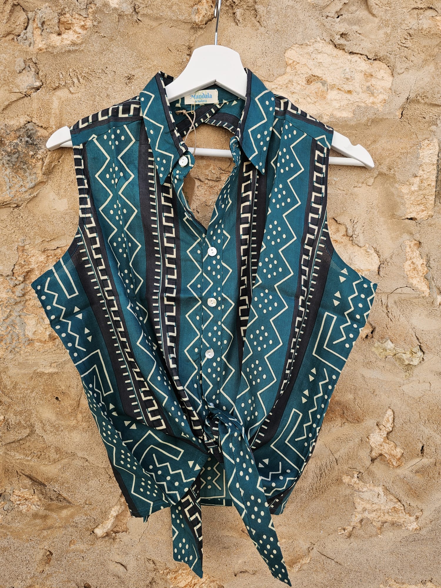 NTOP-36 TOP ETNICO NUDO